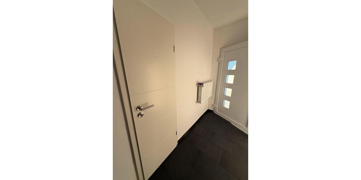 Erdgeschoßwohnung Hohenroda - 3 Zimmer, 120 m&sup2;, 1.050&euro; | Angebot:26075389