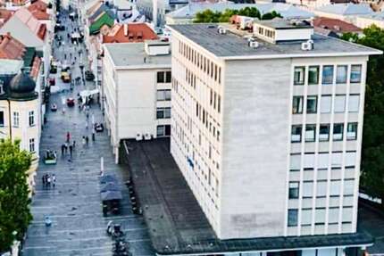 Wohnung zum Mieten in Regensburg 1.350 € 116 m² 3 zimmer