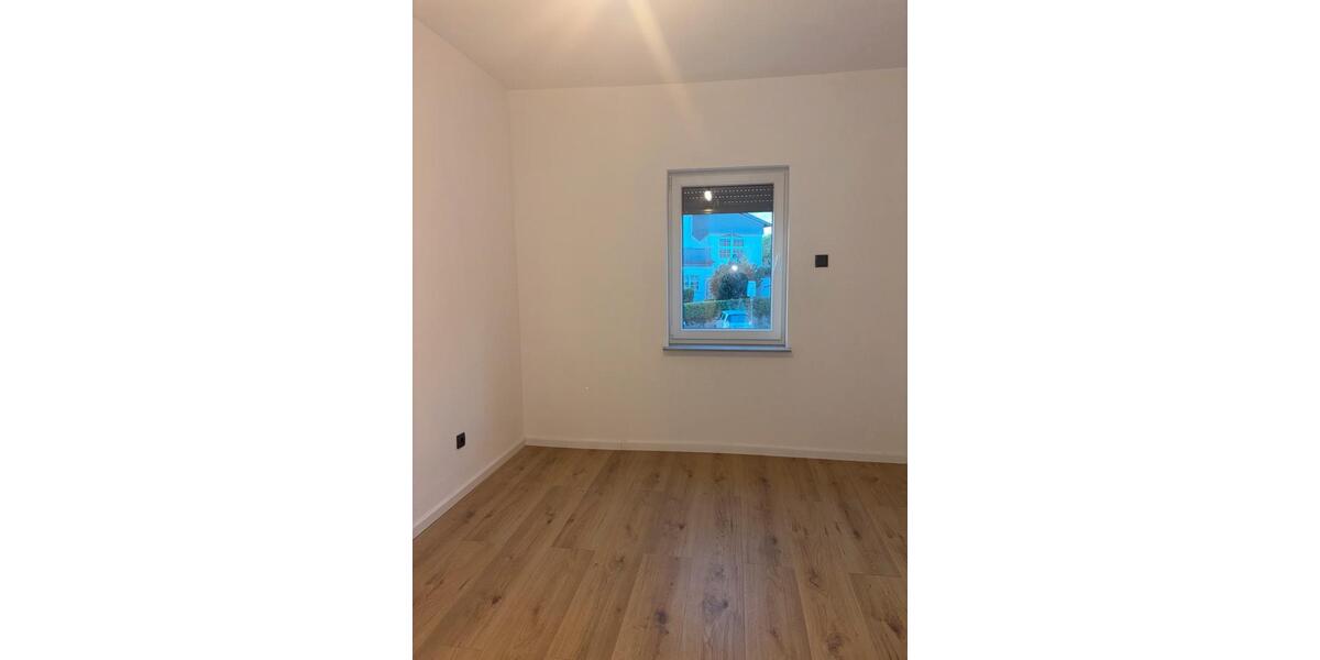 Erdgeschoßwohnung Brilon - 4 Zimmer, 108 m&sup2;, 1.250&euro; | Angebot:26097236