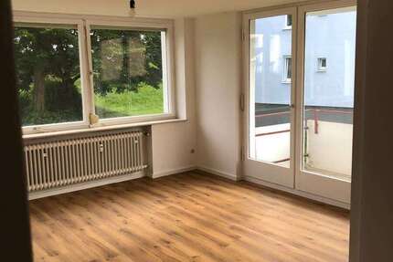 Wohnung Backnang - 3 Zimmer, 74 m&sup2;, 900&euro; | Angebot:25128234