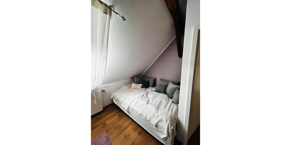 Maisonettenwohnung Reichshof - 5 Zimmer, 165 m&sup2;, 1.390&euro; | Angebot:26638415