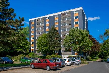 Wohnung Solingen Central - 1 Zimmer, 43 m&sup2;, 219&euro; | Angebot:24772910