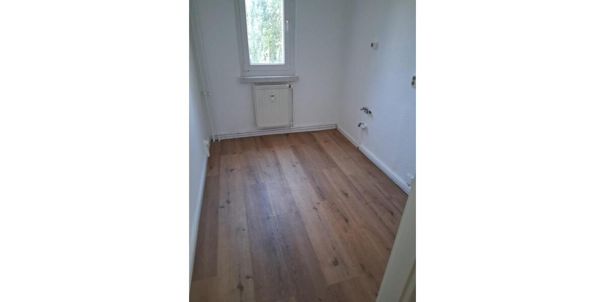 Etagenwohnung Drei Gleichen - 2 Zimmer, 47 m&sup2;, 290&euro; | Angebot:25231643
