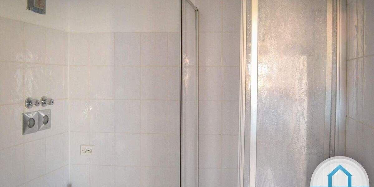 Wohlfühloase auf 2 Räumen mit Parkplatz! 2 zimmer