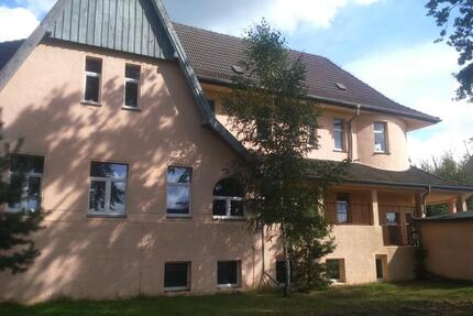 Wohnung Löcknitz - 4 Zimmer, 110 m&sup2;, 550&euro; | Angebot:26130178