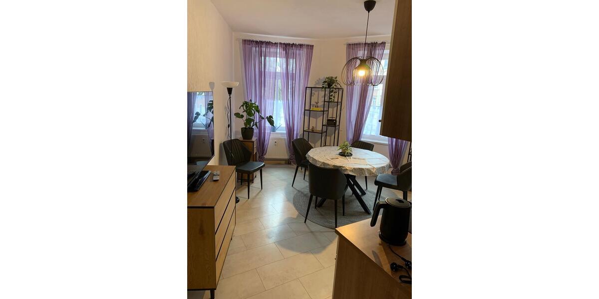 Wohnen auf Zeit Hainichen - 3 Zimmer, 65 m&sup2;, 1.400&euro; | Angebot:24979217