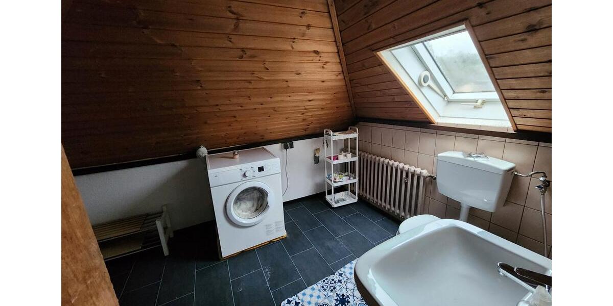 Etagenwohnung Idar-Oberstein Oberstein - 4 Zimmer, 134 m&sup2;, 700&euro; | Angebot:26137462