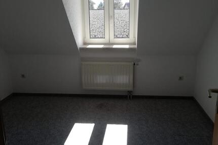 Wohnung Zossen - 3 Zimmer, 65 m&sup2;, 800&euro; | Angebot:26497424