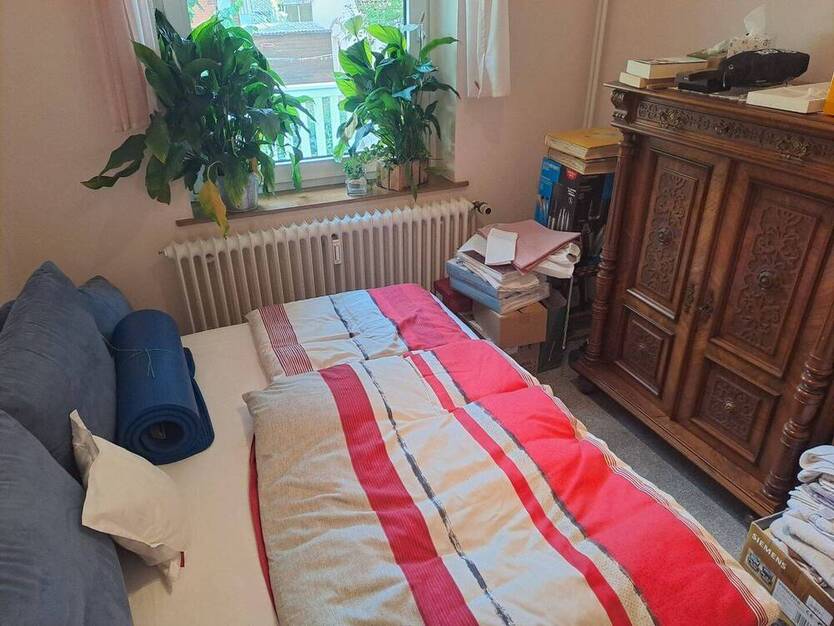 gepflegte 2,5-Zimmer-Wohnung mit Balkon in HH-Cranz