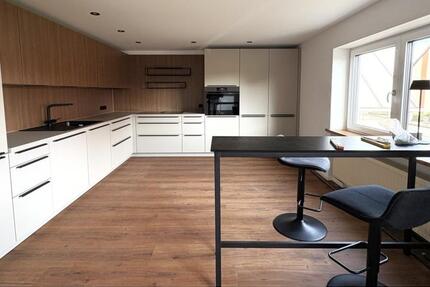 Wohnung Wolframs-Eschenbach Eschenbach - 4 Zimmer, 130 m&sup2;, 1.200&euro; | Angebot:25716692