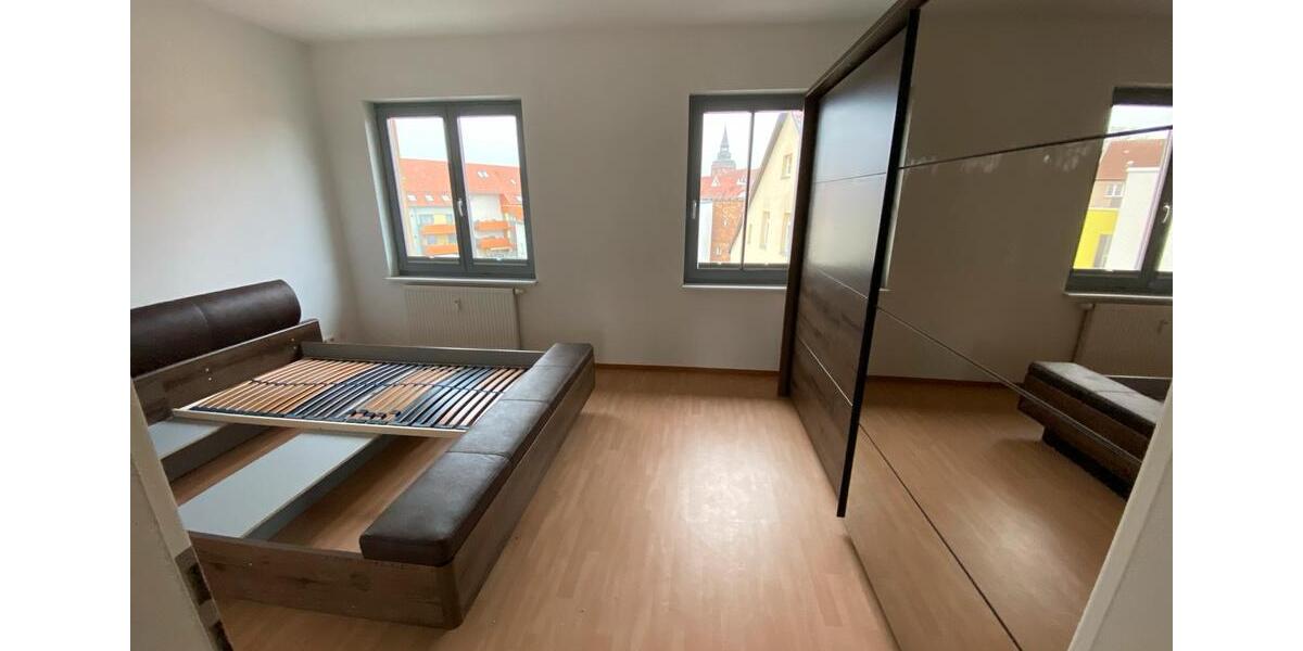 Dachgeschoßwohnung Güstrow - 3 Zimmer, 74 m&sup2;, 850&euro; | Angebot:26184644
