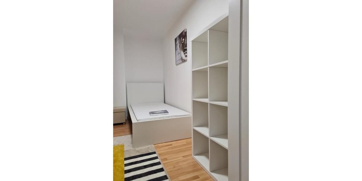 Etagenwohnung Fürth Eigenes Heim - 11 Zimmer, 11 m&sup2;, 480&euro; | Angebot:26319477