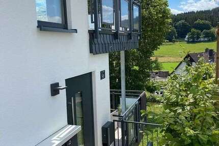 Wohnung zum Mieten in Kirchhundem-Rahrbach 1.450 € 132 m² 7 zimmer