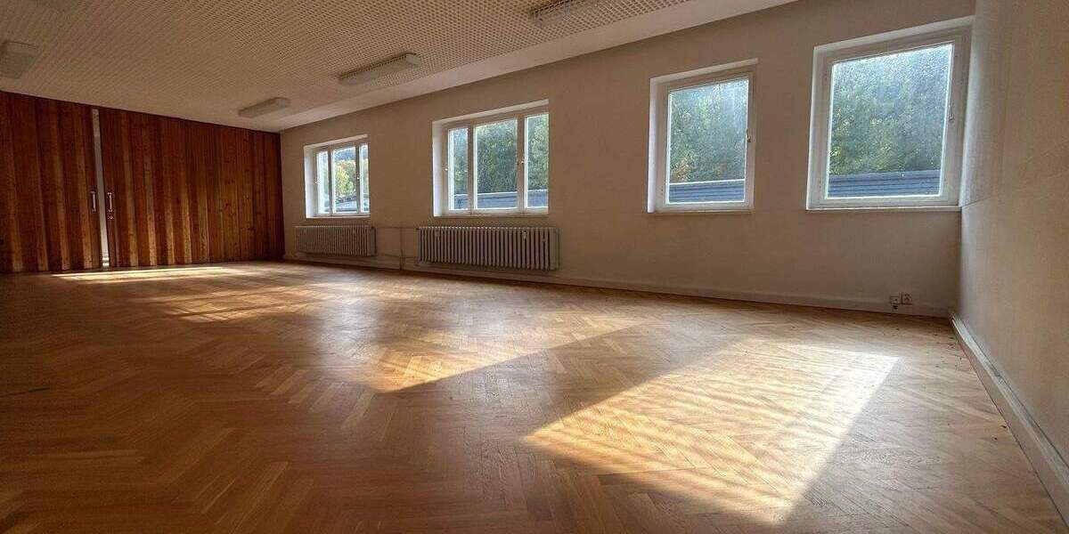 Gewerbeobjekt Niederwiesa - 230&euro; | Angebot:23191448