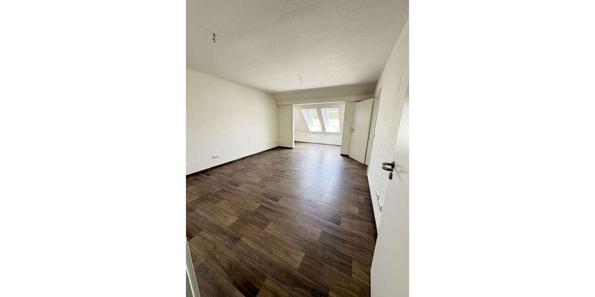 Etagenwohnung Malchow - 3 Zimmer, 118 m&sup2;, 1.060&euro; | Angebot:26795023