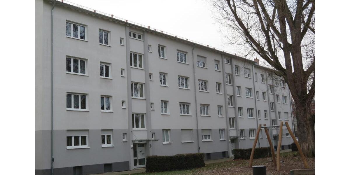 Etagenwohnung Esslingen am Neckar Brühl - 4 Zimmer, 72 m&sup2;, 811&euro; | Angebot:24876487