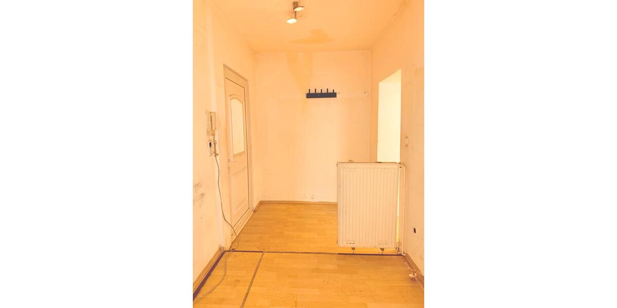 Etagenwohnung Krefeld Gellep-Stratum - 2 Zimmer, 68 m&sup2;, 890&euro; | Angebot:26396513