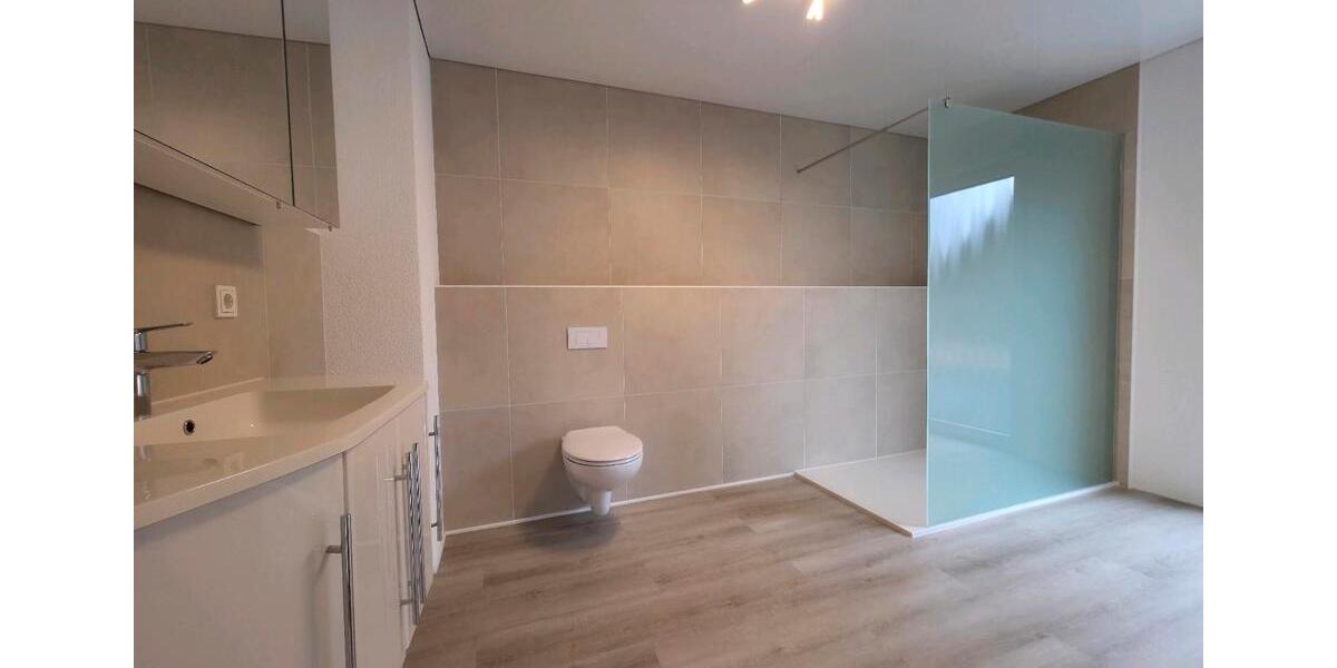 Einfamilienhaus Zweibrücken - 4.5 Zimmer, 150 m&sup2;, 1.300&euro; | Angebot:25639532