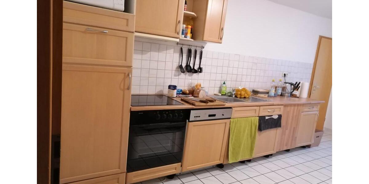 Dachgeschoßwohnung Uetze - 3 Zimmer, 92 m&sup2;, 700&euro; | Angebot:26567078