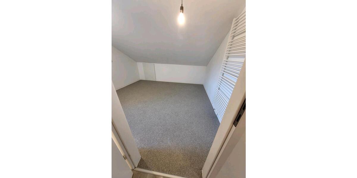 Dachgeschoßwohnung Teisnach - 2 Zimmer, 880&euro; | Angebot:21695159