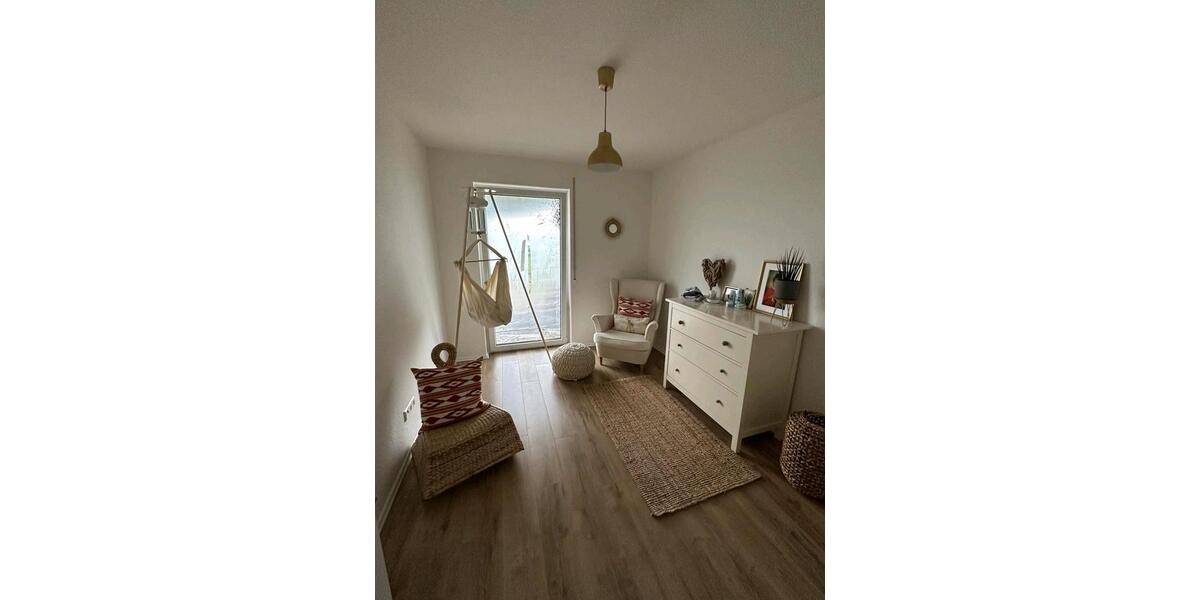 Etagenwohnung Gschwend - 4 Zimmer, 105 m&sup2;, 1.100&euro; | Angebot:26431384