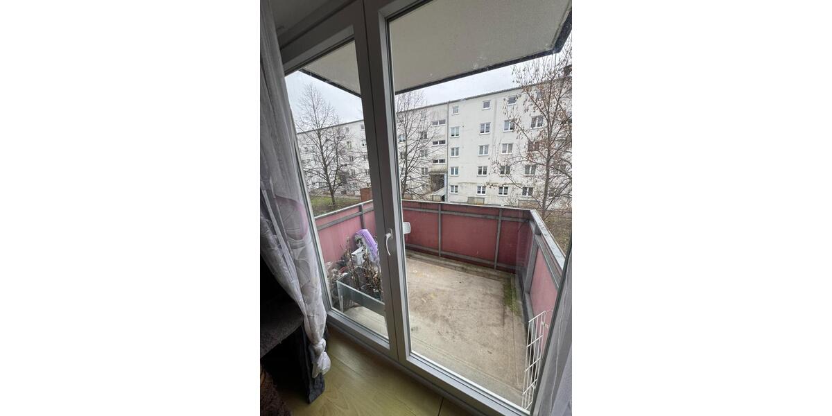 3 Raum Wohnung in Erfurt Süd mit Balkon 3 zimmer