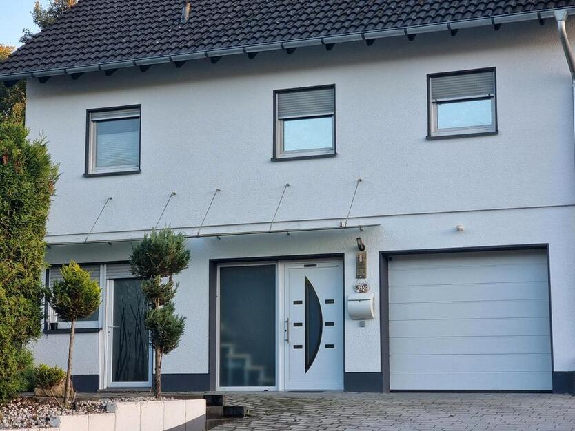 Wunderschöne Einliegerwohnung in GummersbachStrombach zimmer