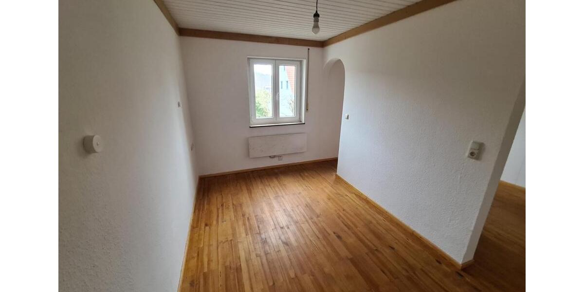 Erdgeschoßwohnung Ebrach - 2 Zimmer, 29 m&sup2;, 360&euro; | Angebot:24829059