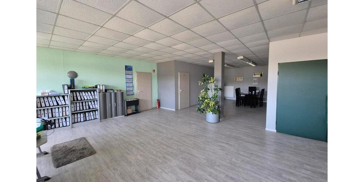 Gewerbeobjekt Brechen - 3.800&euro; | Angebot:25357205