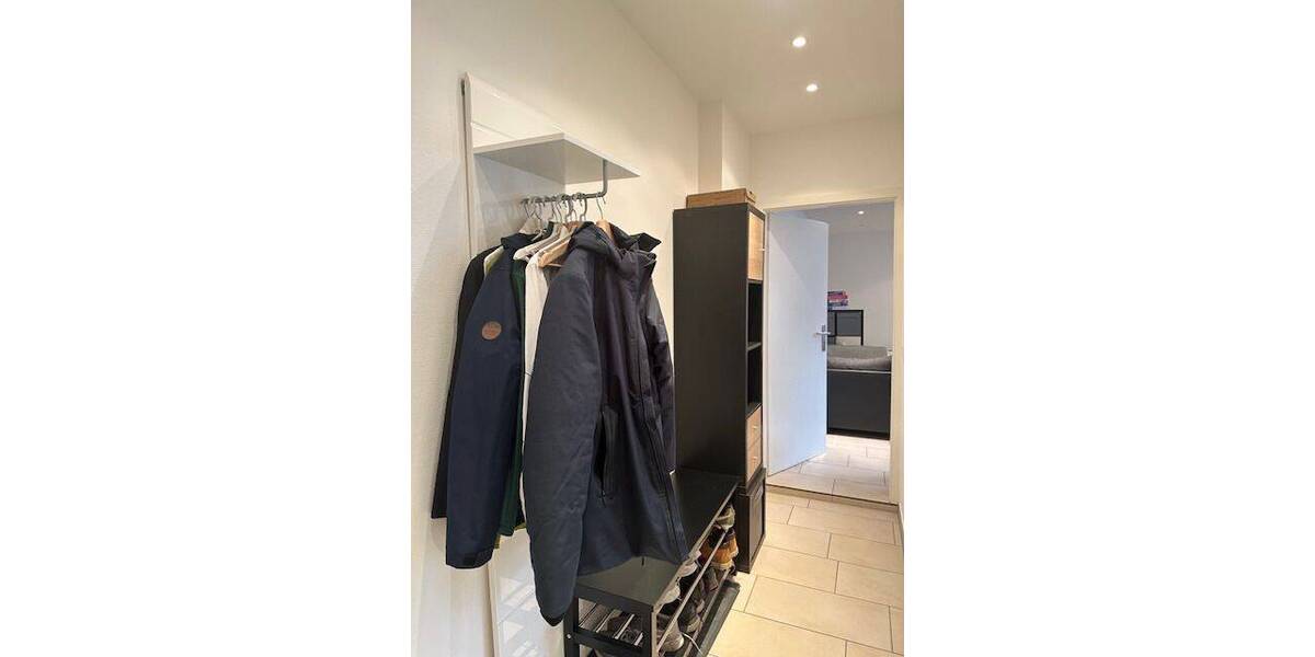 Etagenwohnung Düsseldorf Rath - 2 Zimmer, 45 m&sup2;, 550&euro; | Angebot:26139095