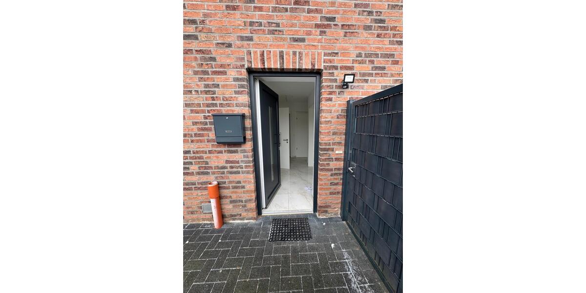 Erdgeschoßwohnung Twistringen - 1 Zimmer, 82 m&sup2;, 1.300&euro; | Angebot:24783643