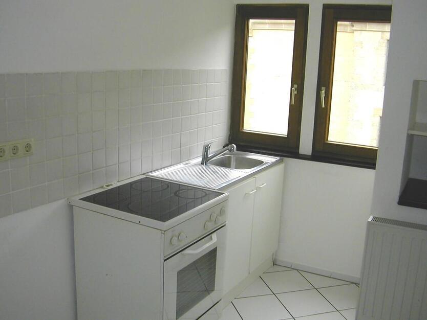 Dachatelier mit Garten für Studenten oder Paare ab Dezember 3 zimmer