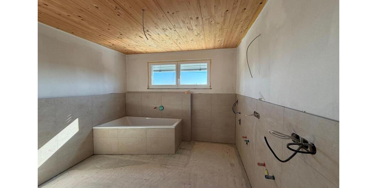 Etagenwohnung Allensbach - 4.5 Zimmer, 117 m&sup2;, 1.800&euro; | Angebot:26531661