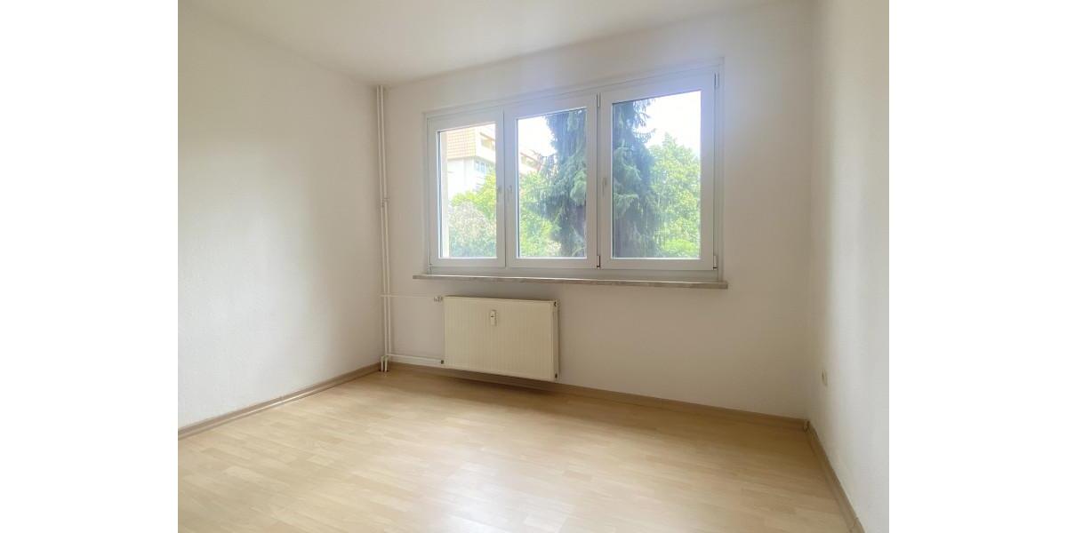 Erdgeschoßwohnung Köthen (Anhalt) - 3 Zimmer, 66 m&sup2;, 352&euro; | Angebot:22243538