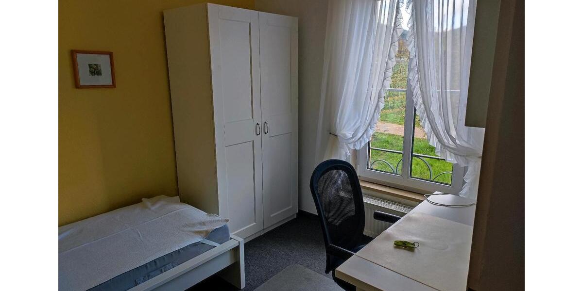 Wohnen auf Zeit Edenkoben - 1 Zimmer, 15 m&sup2;, 320&euro; | Angebot:26030111