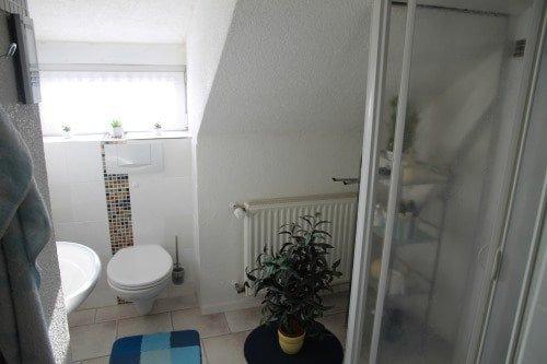 Dachgeschoßwohnung Osterburg (Altmark) - 3 Zimmer, 100 m&sup2;, 380&euro; | Angebot:26481154