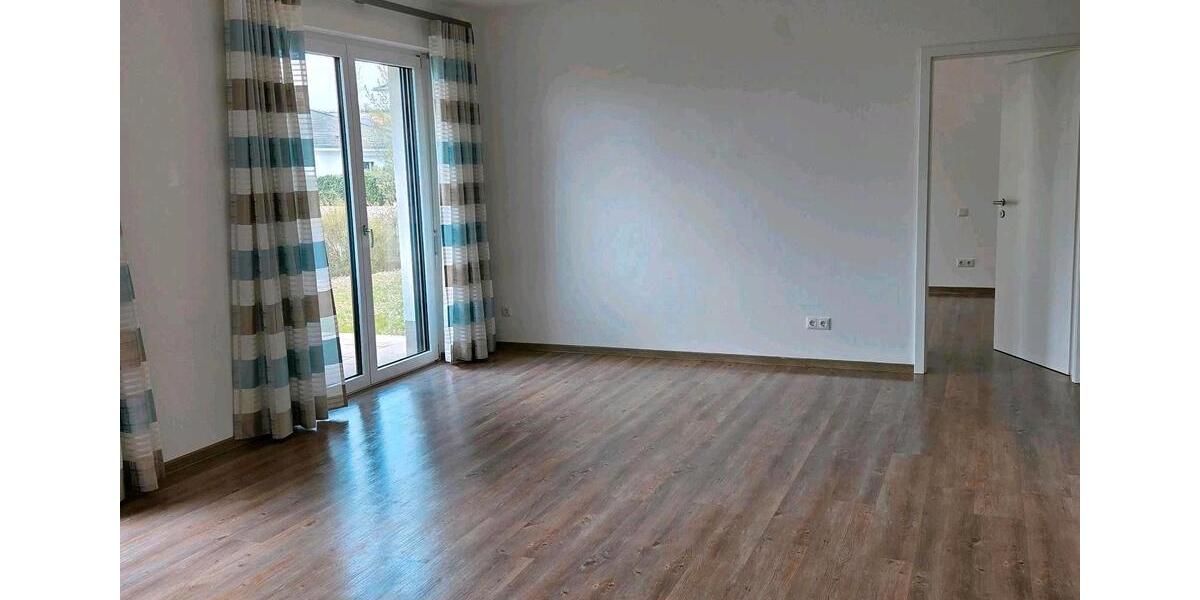 Erdgeschoßwohnung Haßfurt - 2 Zimmer, 66 m&sup2;, 872&euro; | Angebot:26040558
