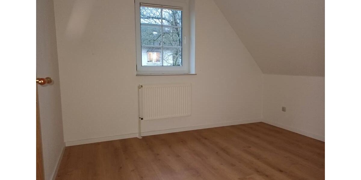 Doppelhaushälfte Flensburg Altstadt - 4 Zimmer, 124 m&sup2;, 1.150&euro; | Angebot:26550258