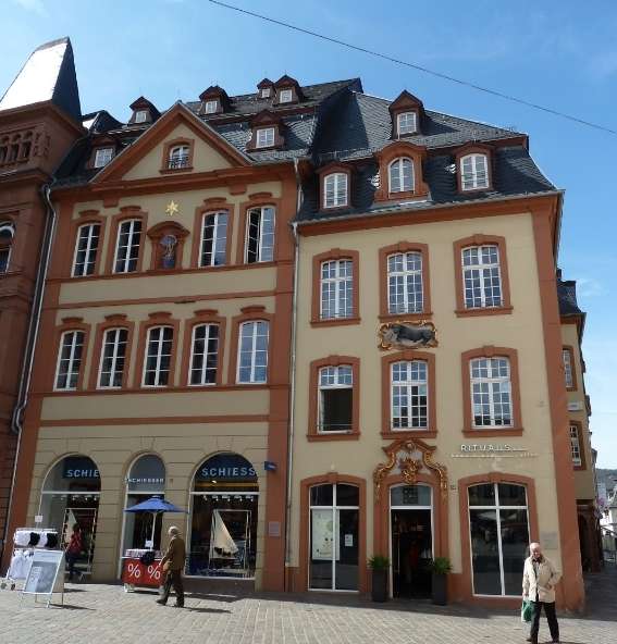Wohnung zum Mieten in Trier 1.570 € 181.35 m² 4 zimmer
