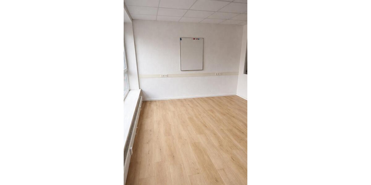 Gewerbeobjekt Lübeck Innenstadt - 300&euro; | Angebot:25996857