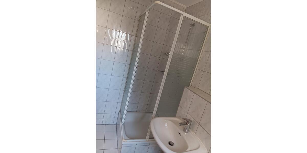 Etagenwohnung Rodewisch - 1 Zimmer, 29 m&sup2;, 160&euro; | Angebot:26047116