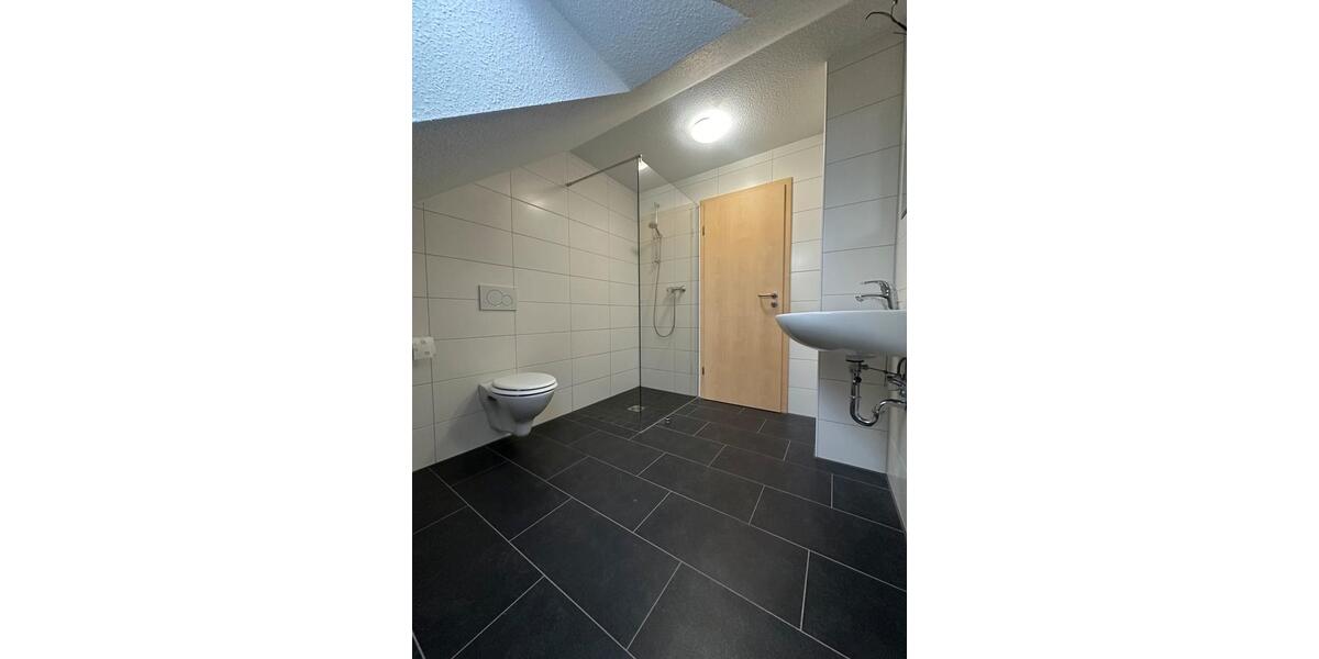 Etagenwohnung Mosbach - 2 Zimmer, 45 m&sup2;, 350&euro; | Angebot:26519378