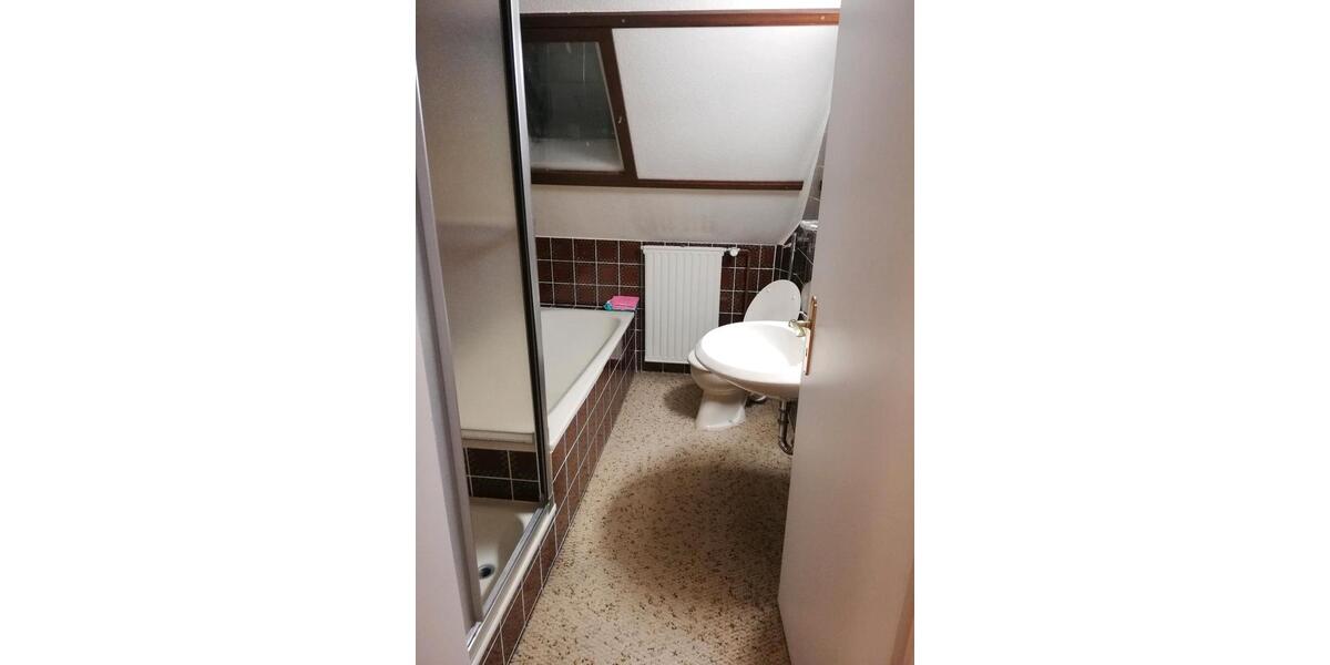 Wohnen auf Zeit Waldkraiburg - 1 Zimmer, 16 m&sup2;, 375&euro; | Angebot:25969760