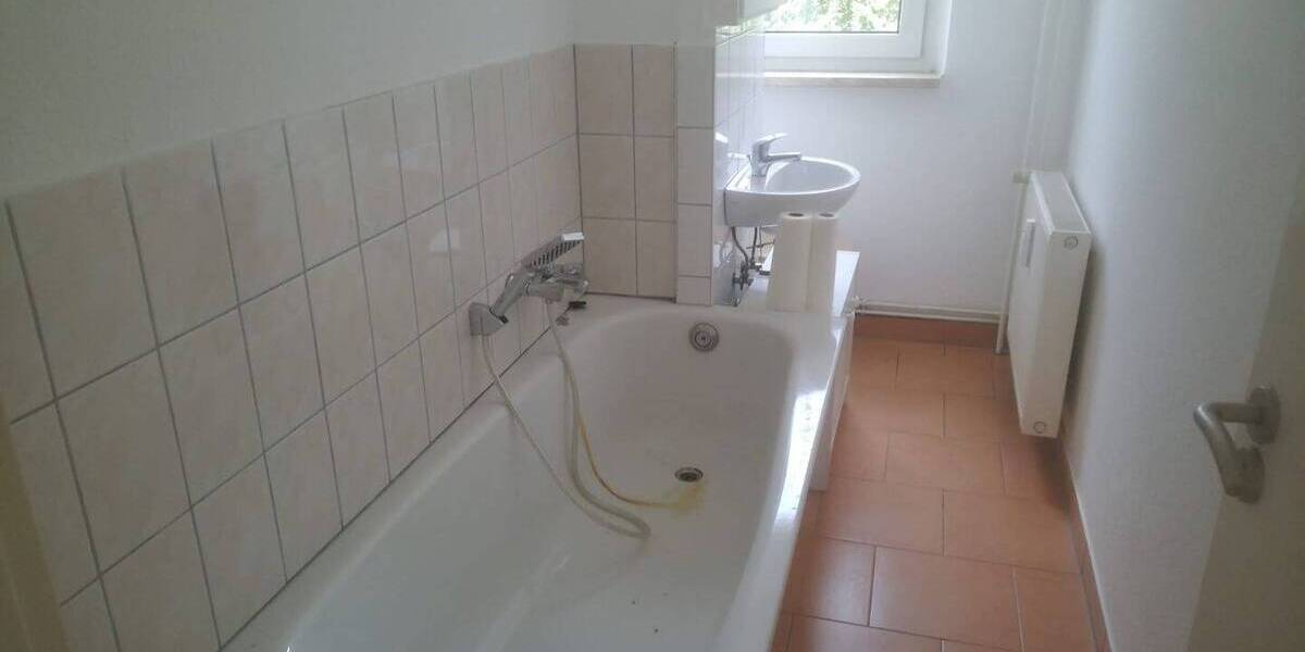 Etagenwohnung Berge - 4 Zimmer, 71 m&sup2;, 425&euro; | Angebot:25769356