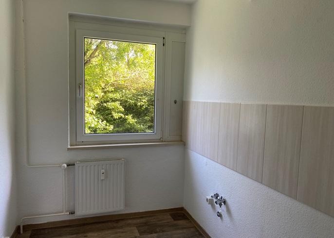3-Raum-Wohnung im Erdgeschoss mit Dusche und Balkon zimmer