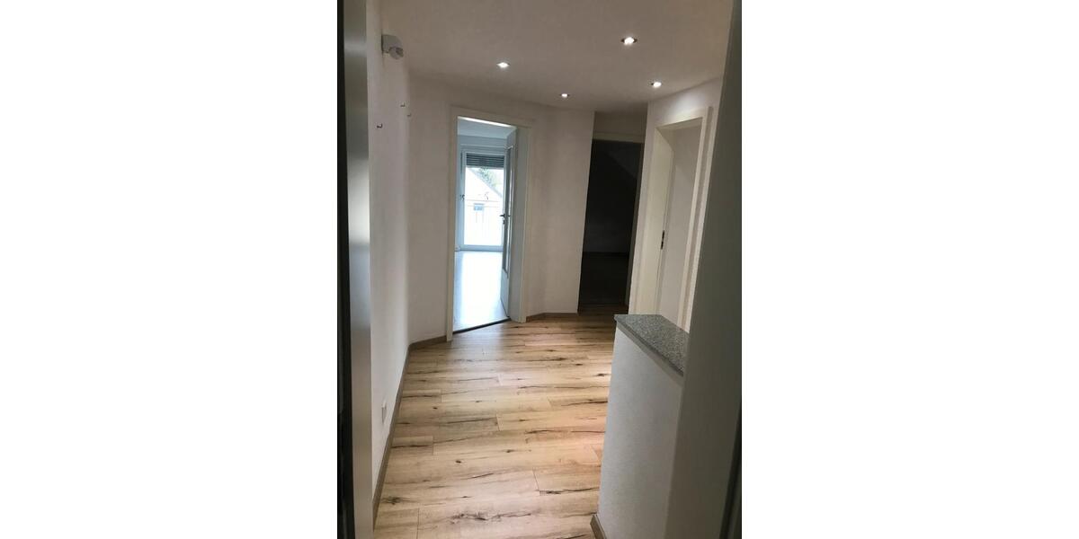 Dachgeschoßwohnung Memmingen - 3 Zimmer, 80 m&sup2;, 900&euro; | Angebot:24976730