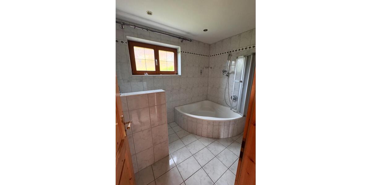 Terrassenwohnung Wegscheid - 2.5 Zimmer, 77 m&sup2;, 550&euro; | Angebot:26351851