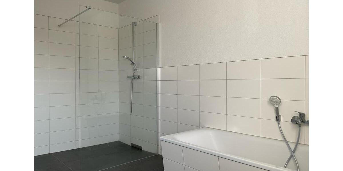 Erdgeschoßwohnung Bucha - 3 Zimmer, 90 m&sup2;, 1.069&euro; | Angebot:25364707