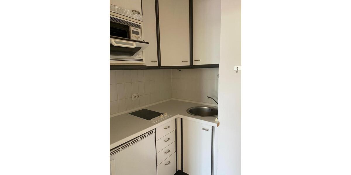 Etagenwohnung Unterhaching - 1.5 Zimmer, 42 m&sup2;, 1.200&euro; | Angebot:25811084