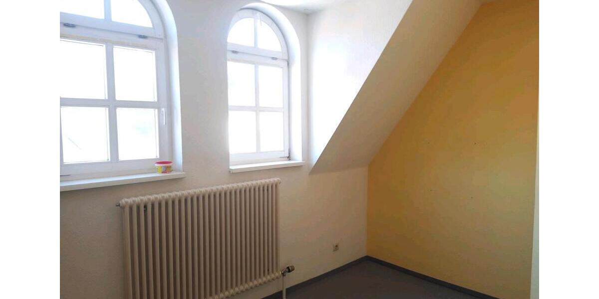 Dachgeschoßwohnung Brotterode-Trusetal Trusetal - 2 Zimmer, 44 m&sup2;, 270&euro; | Angebot:24836785